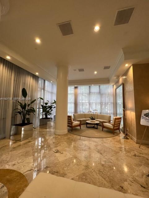 770 Claughton Island Dr #1404, Miami FL 33131