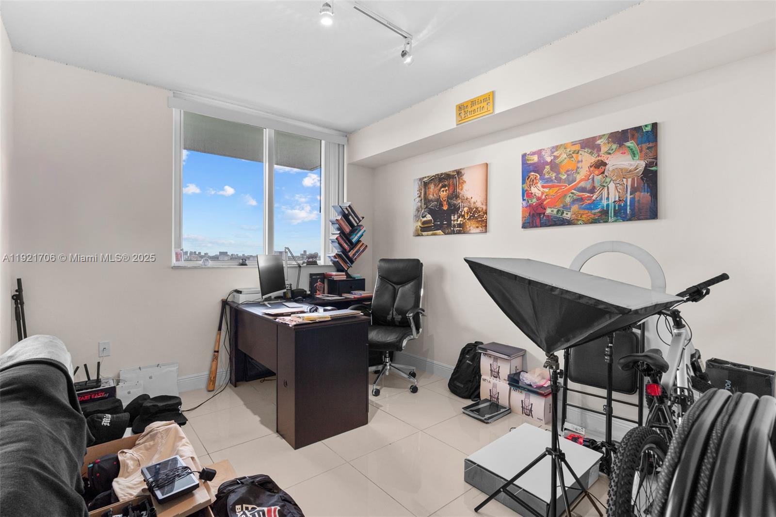 1871 NW S River Dr #1402, Miami FL 33125