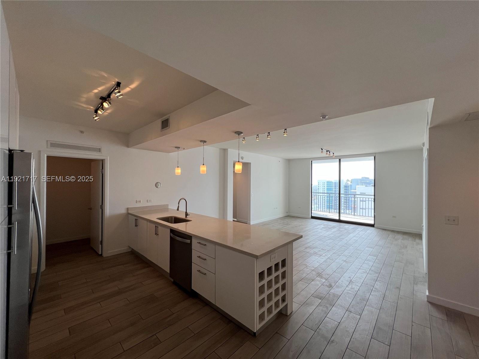 999 SW 1st Ave #2405, Miami FL 33130
