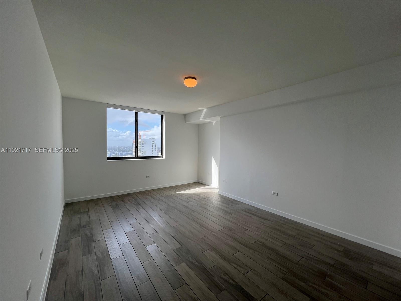 999 SW 1st Ave #2405, Miami FL 33130