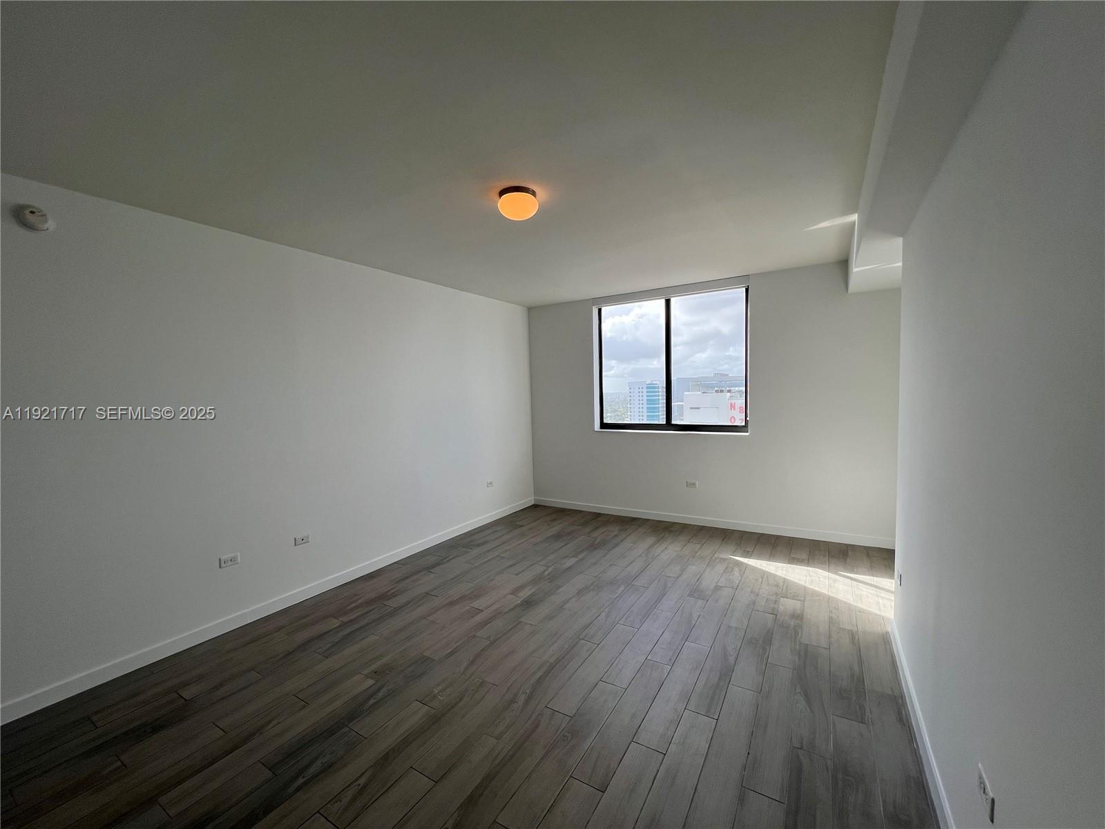 999 SW 1st Ave #2405, Miami FL 33130
