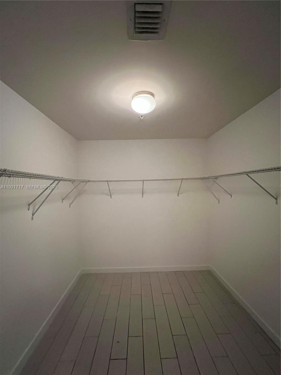 999 SW 1st Ave #2405, Miami FL 33130