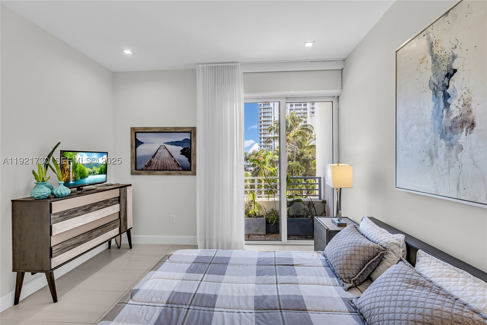 6100 N Ocean Dr #3N, Hollywood FL 33019
