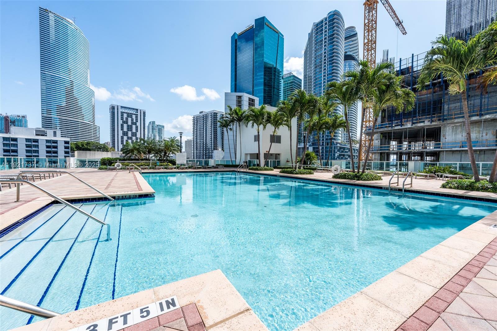31 SE 5 ST #1603, Miami FL 33131
