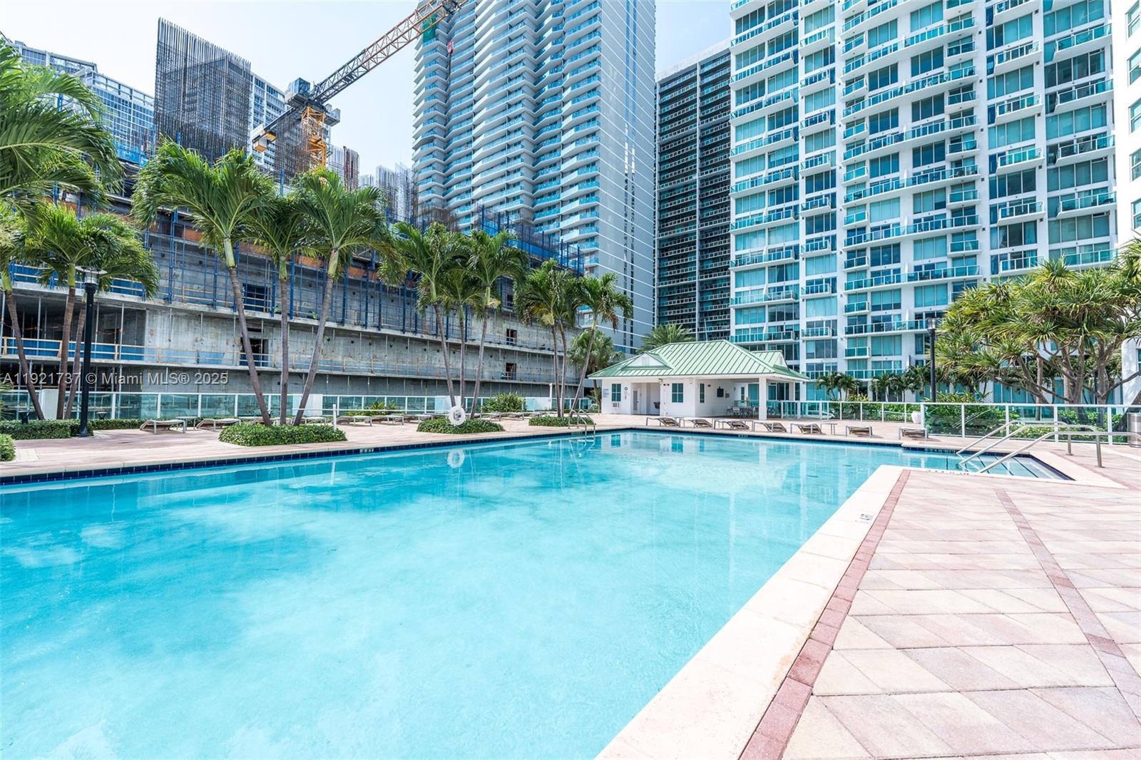 31 SE 5 ST #1603, Miami FL 33131