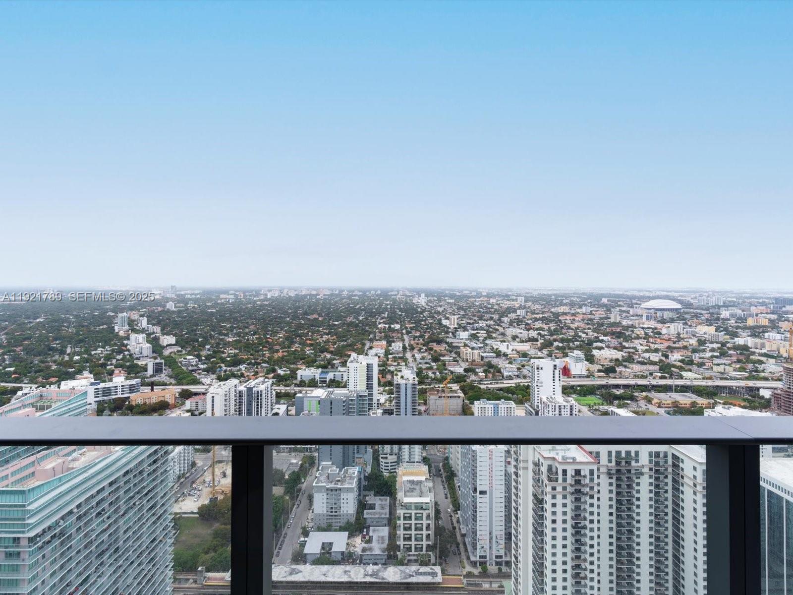 1000 Brickell Plz #PH5706, Miami FL 33131
