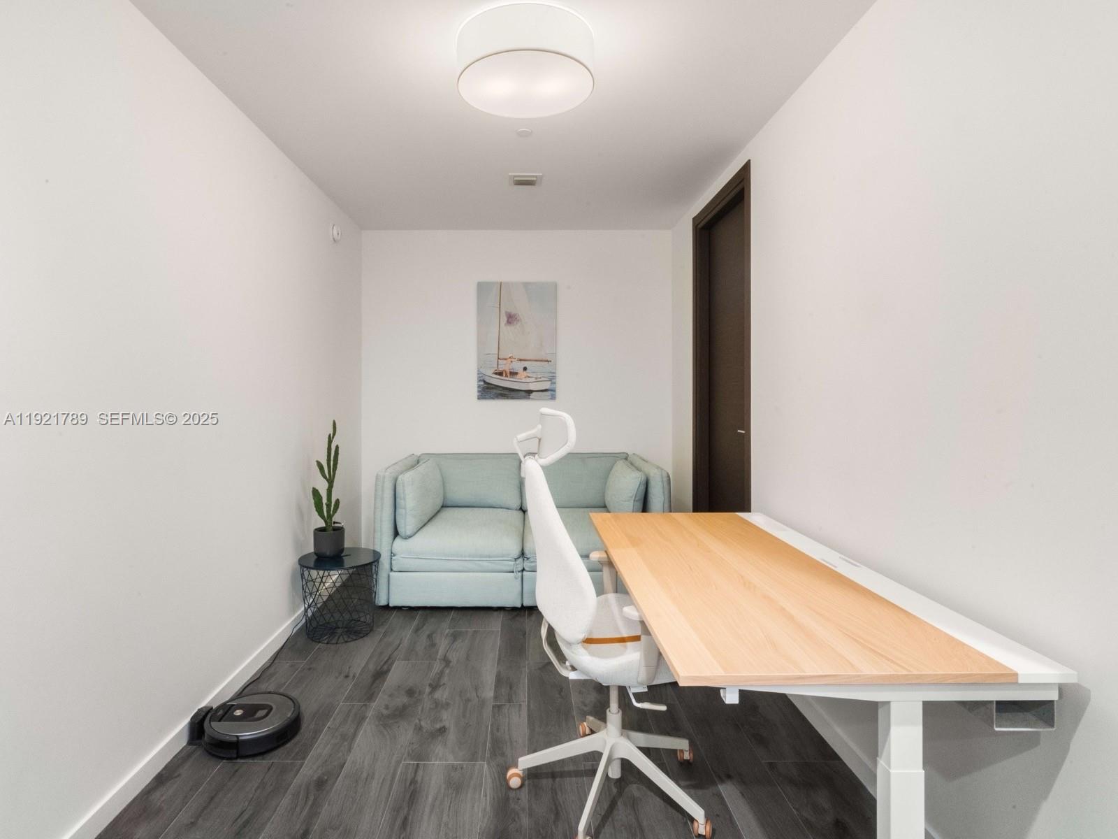 1000 Brickell Plz #PH5706, Miami FL 33131