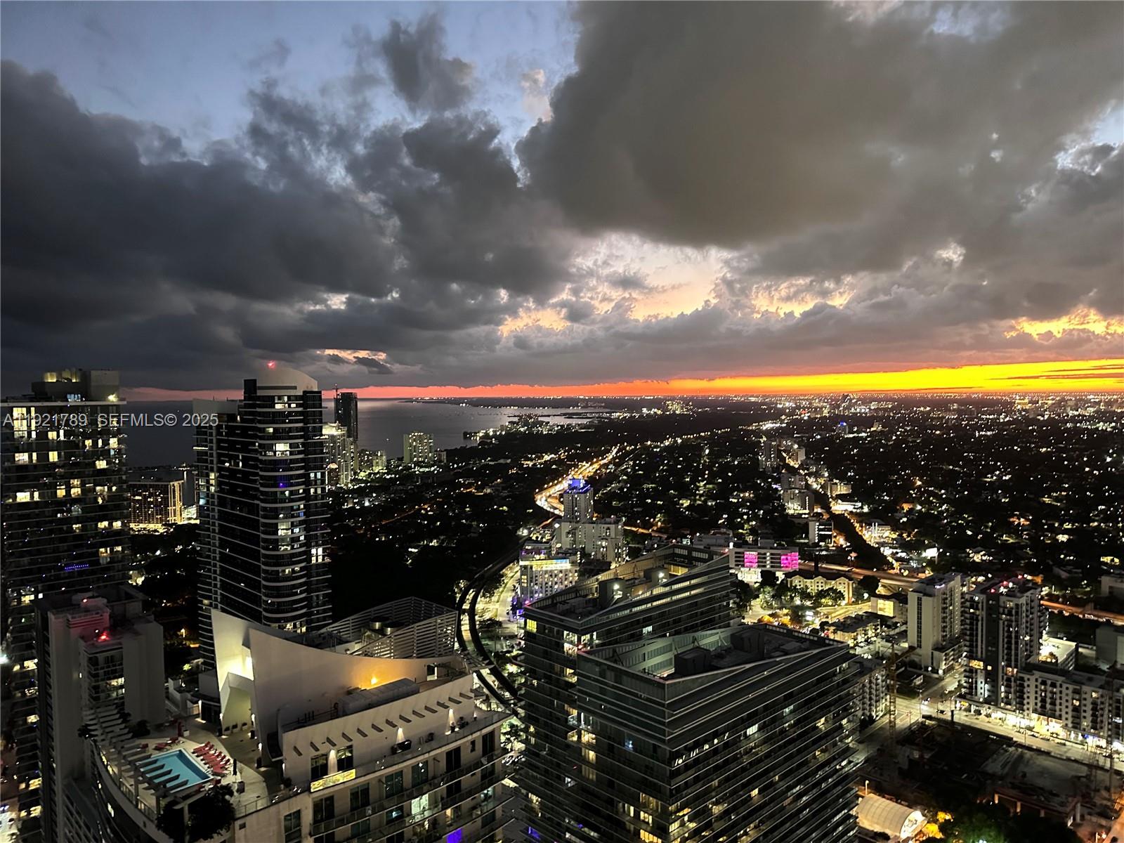 1000 Brickell Plz #PH5706, Miami FL 33131