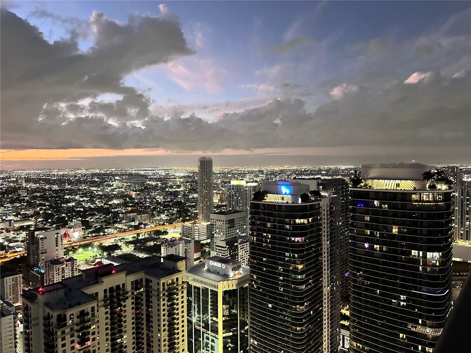 1000 Brickell Plz #PH5706, Miami FL 33131