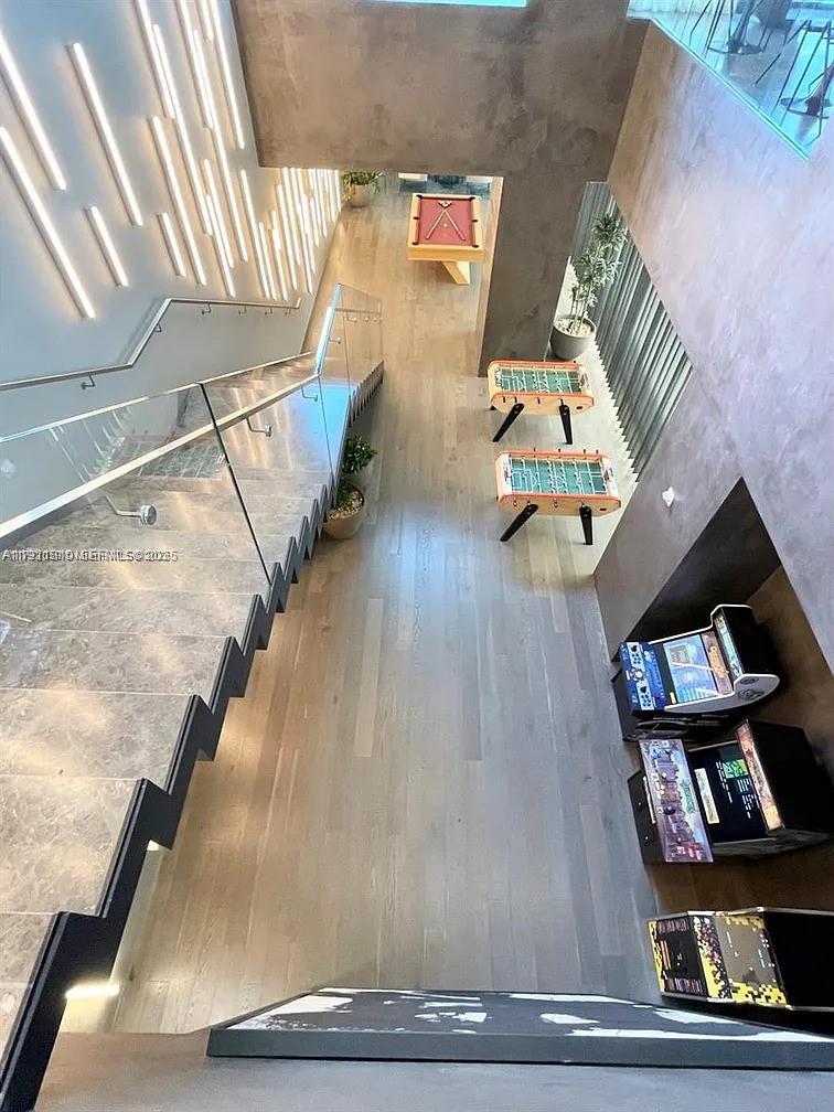 650 NE 32nd St #3808, Miami FL 33137