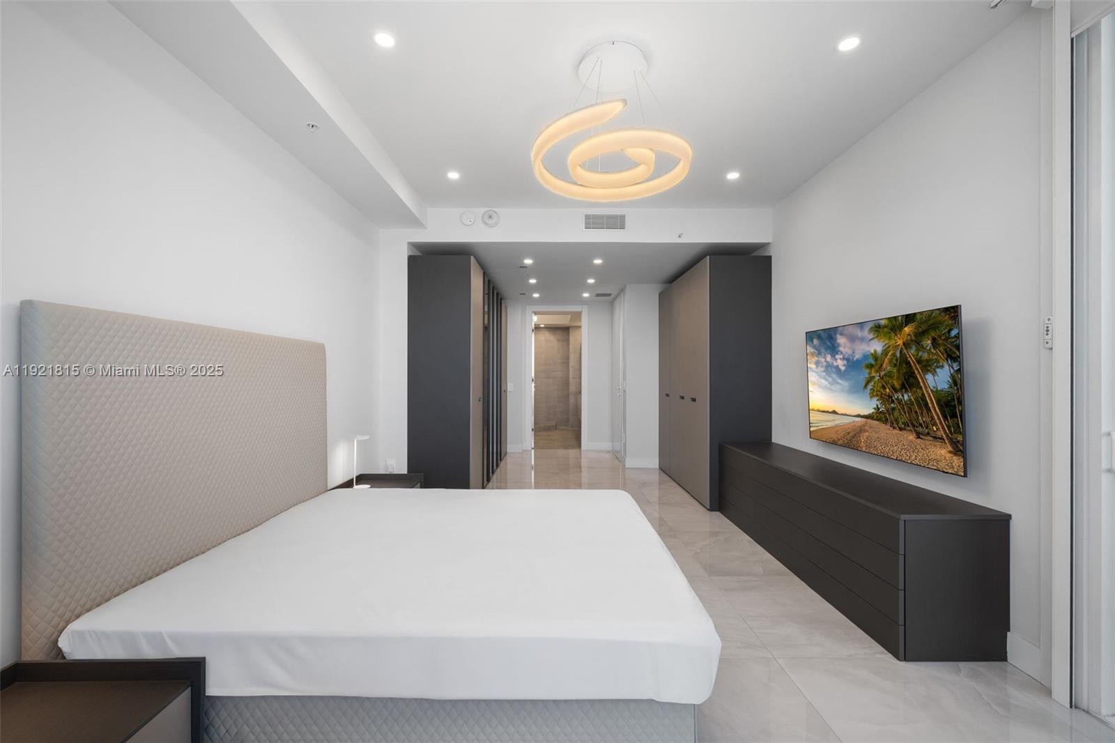 18201 Collins Ave #4606, Sunny Isles Beach FL 33160