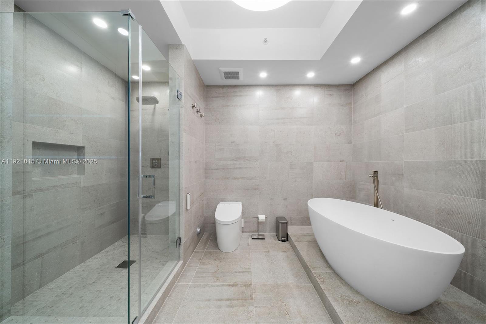 18201 Collins Ave #4606, Sunny Isles Beach FL 33160