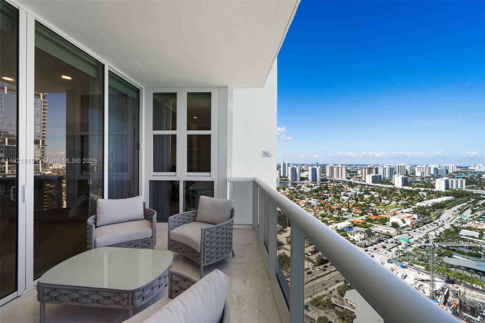 18201 Collins Ave #4606, Sunny Isles Beach FL 33160