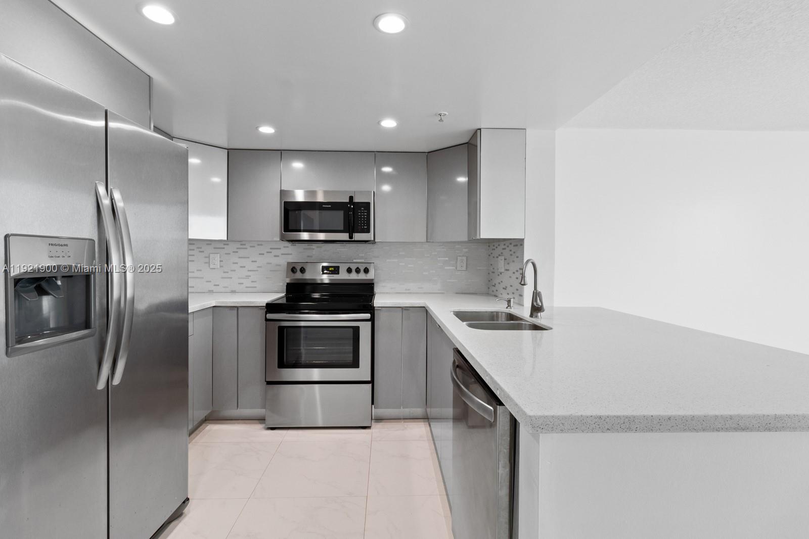 3000 CORAL WAY #1207, Miami FL 33145