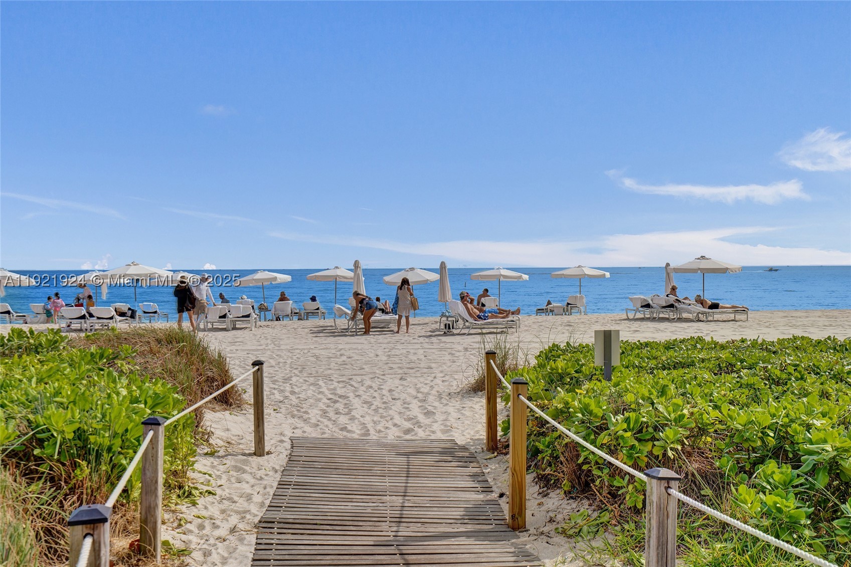 15811 Collins Ave #1601, Sunny Isles Beach FL 33160