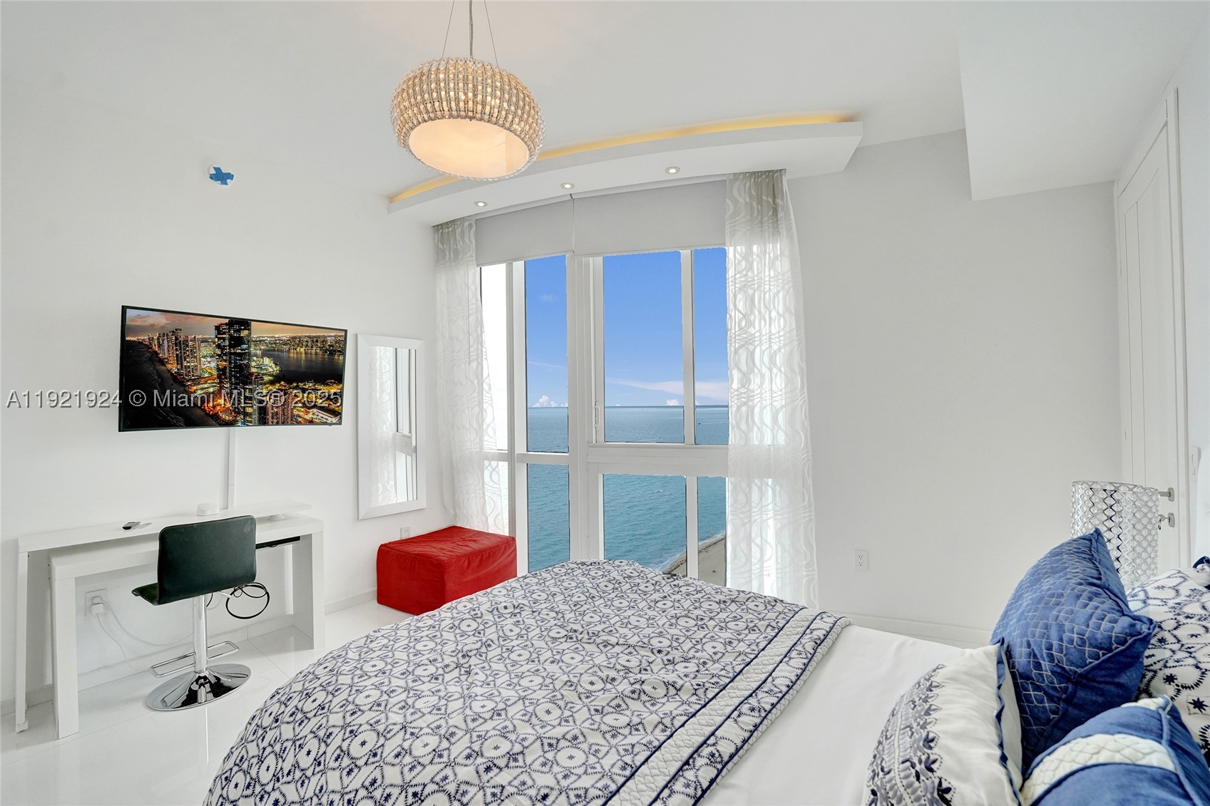 15811 Collins Ave #1601, Sunny Isles Beach FL 33160