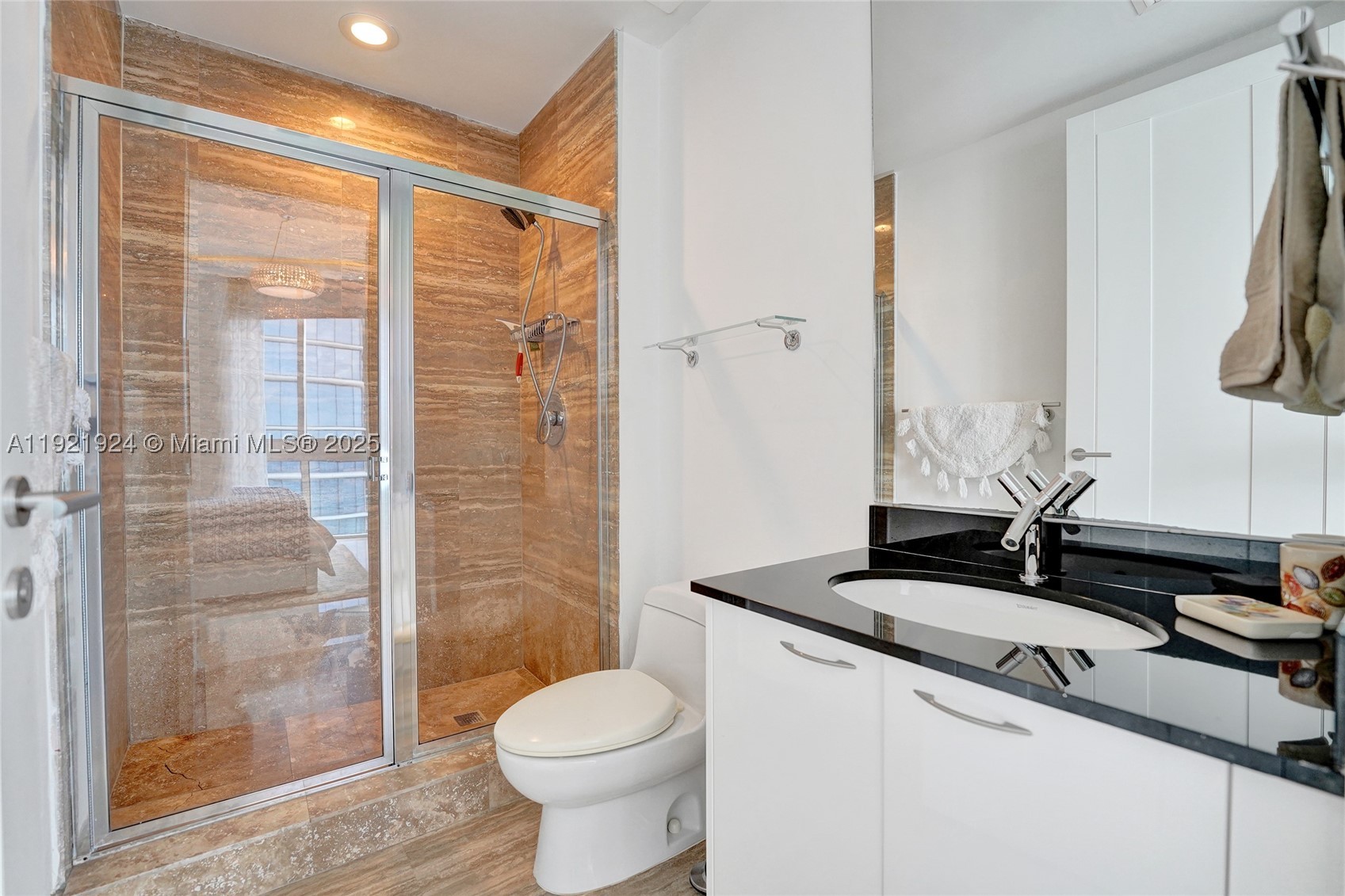 15811 Collins Ave #1601, Sunny Isles Beach FL 33160