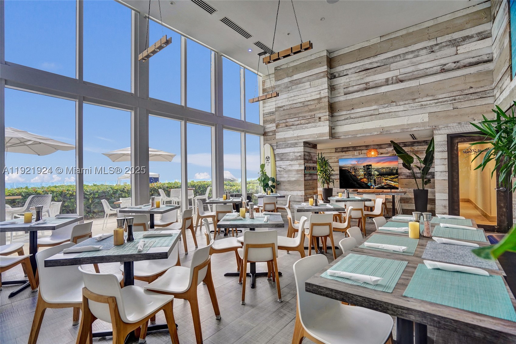 15811 Collins Ave #1601, Sunny Isles Beach FL 33160
