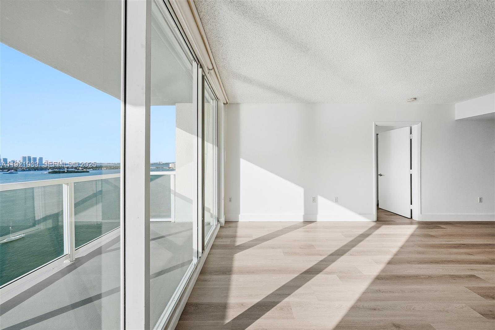 650 West Ave #2209, Miami Beach FL 33139
