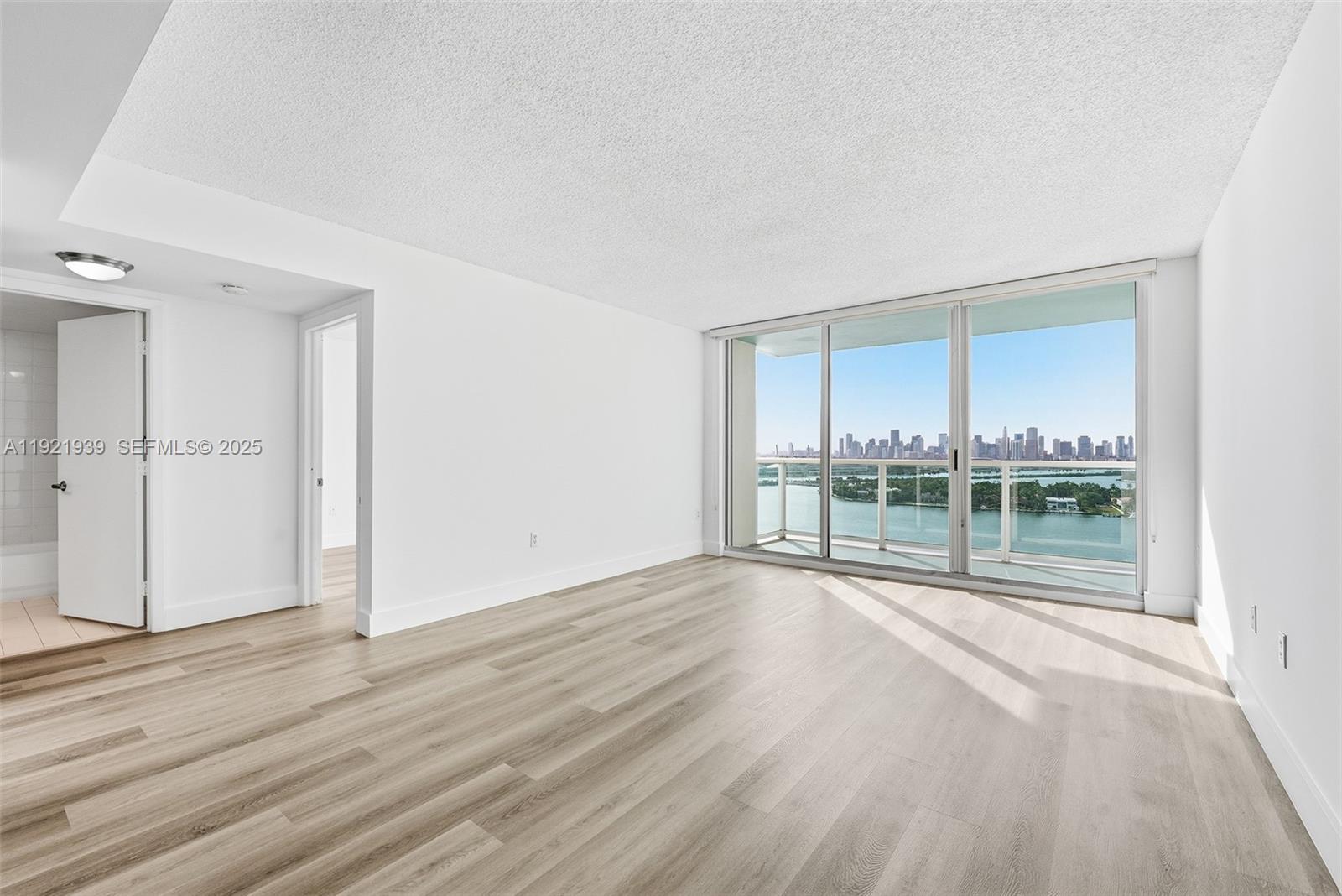 650 West Ave #2209, Miami Beach FL 33139