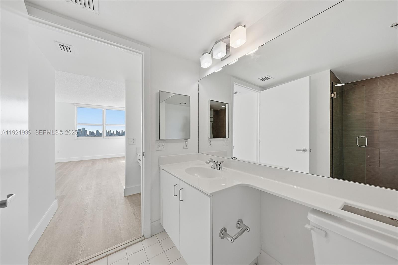 650 West Ave #2209, Miami Beach FL 33139