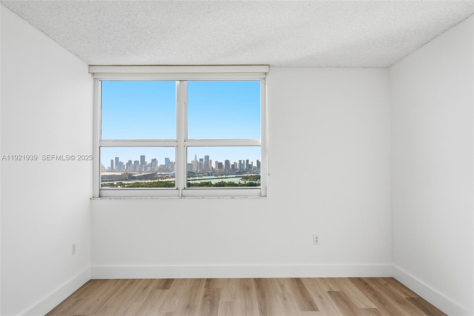 650 West Ave #2209, Miami Beach FL 33139