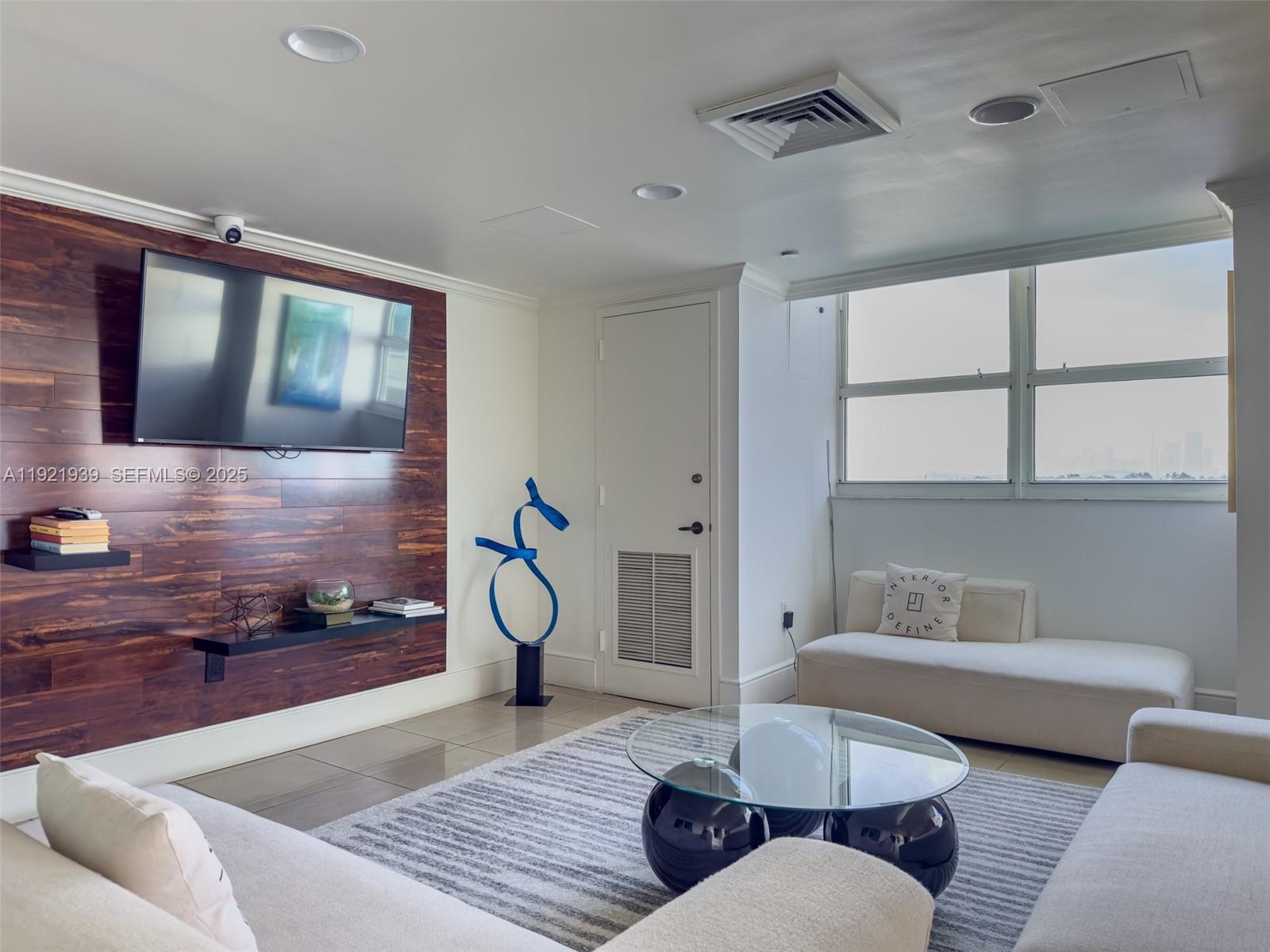 650 West Ave #2209, Miami Beach FL 33139