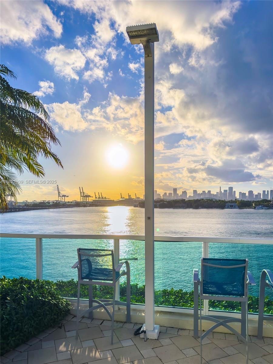 650 West Ave #2209, Miami Beach FL 33139