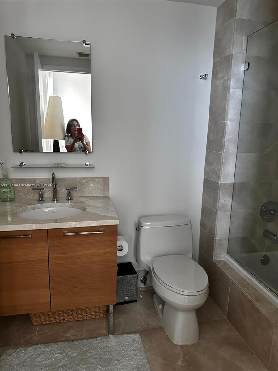 17001 Collins Ave #2601, Sunny Isles Beach FL 33160