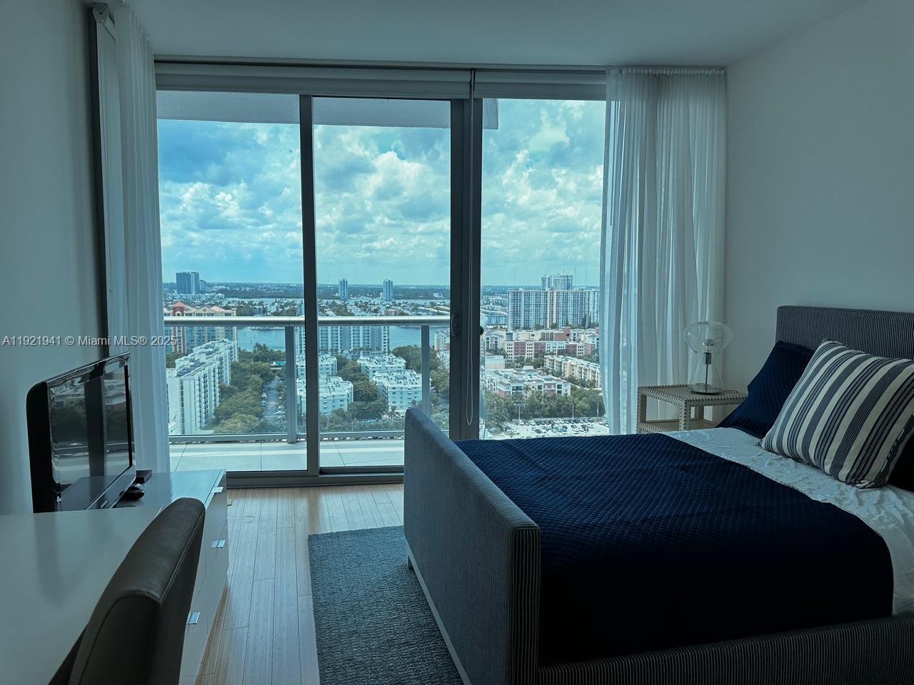 17001 Collins Ave #2601, Sunny Isles Beach FL 33160