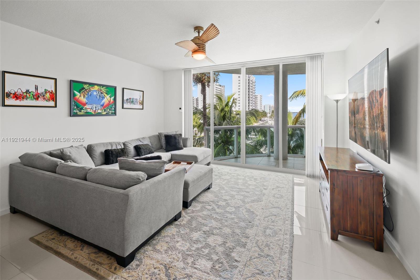 7914 Harbor Island Dr #303, North Bay Village FL 33141