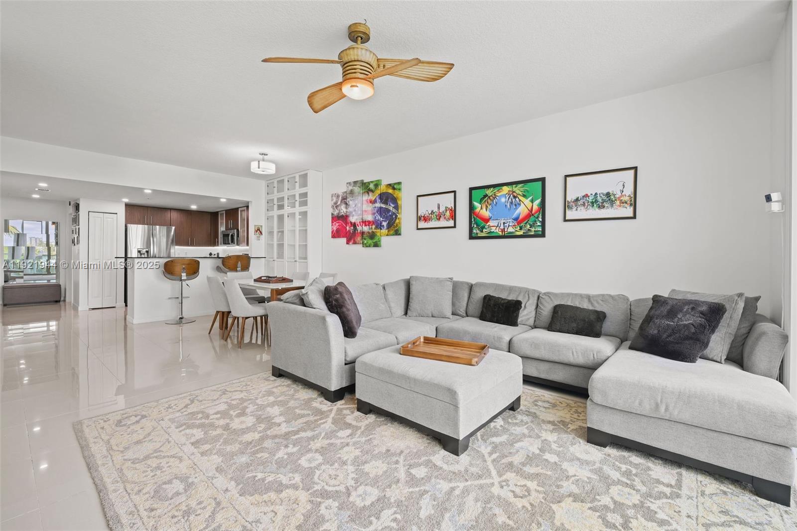 7914 Harbor Island Dr #303, North Bay Village FL 33141