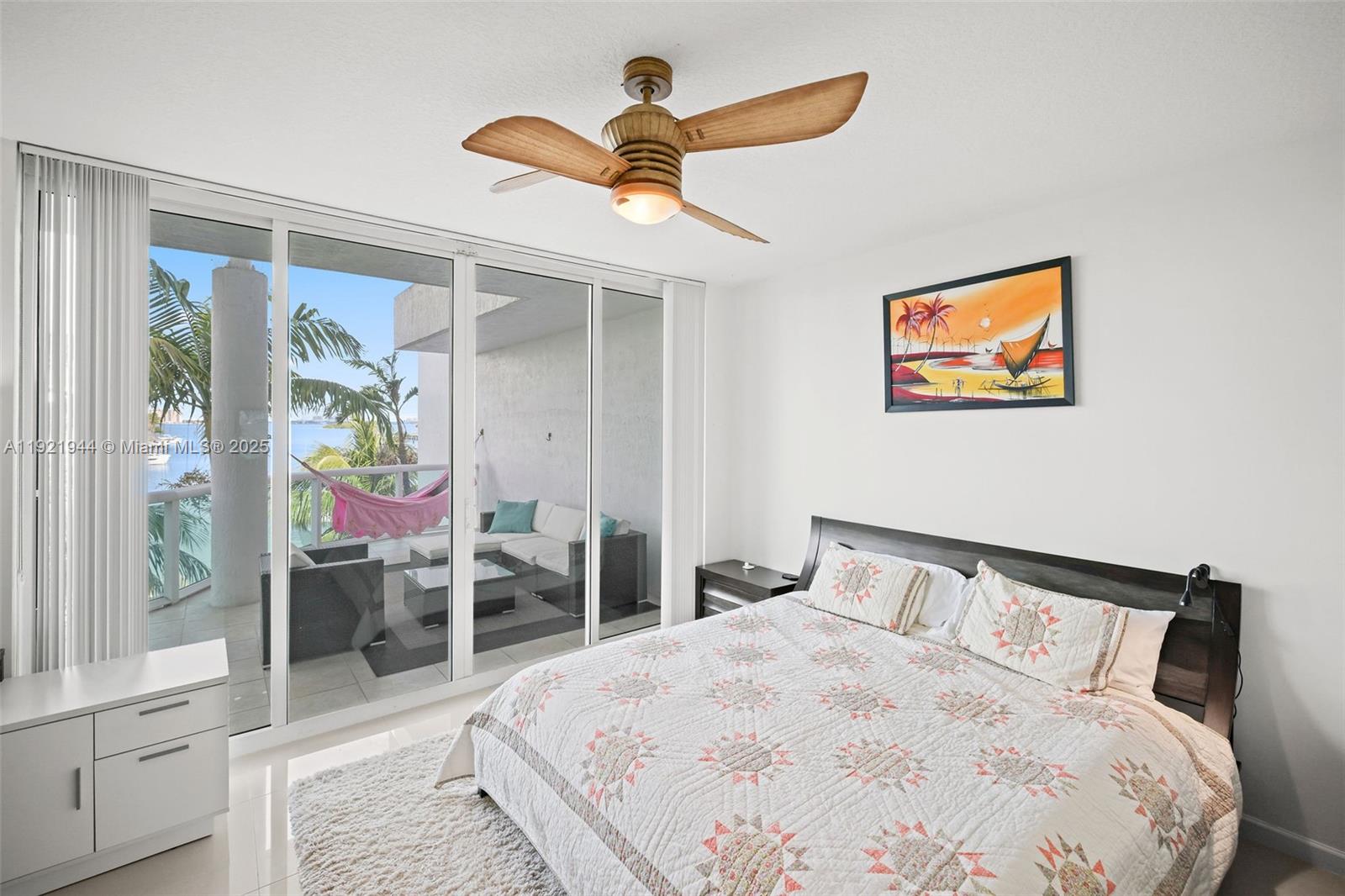 7914 Harbor Island Dr #303, North Bay Village FL 33141