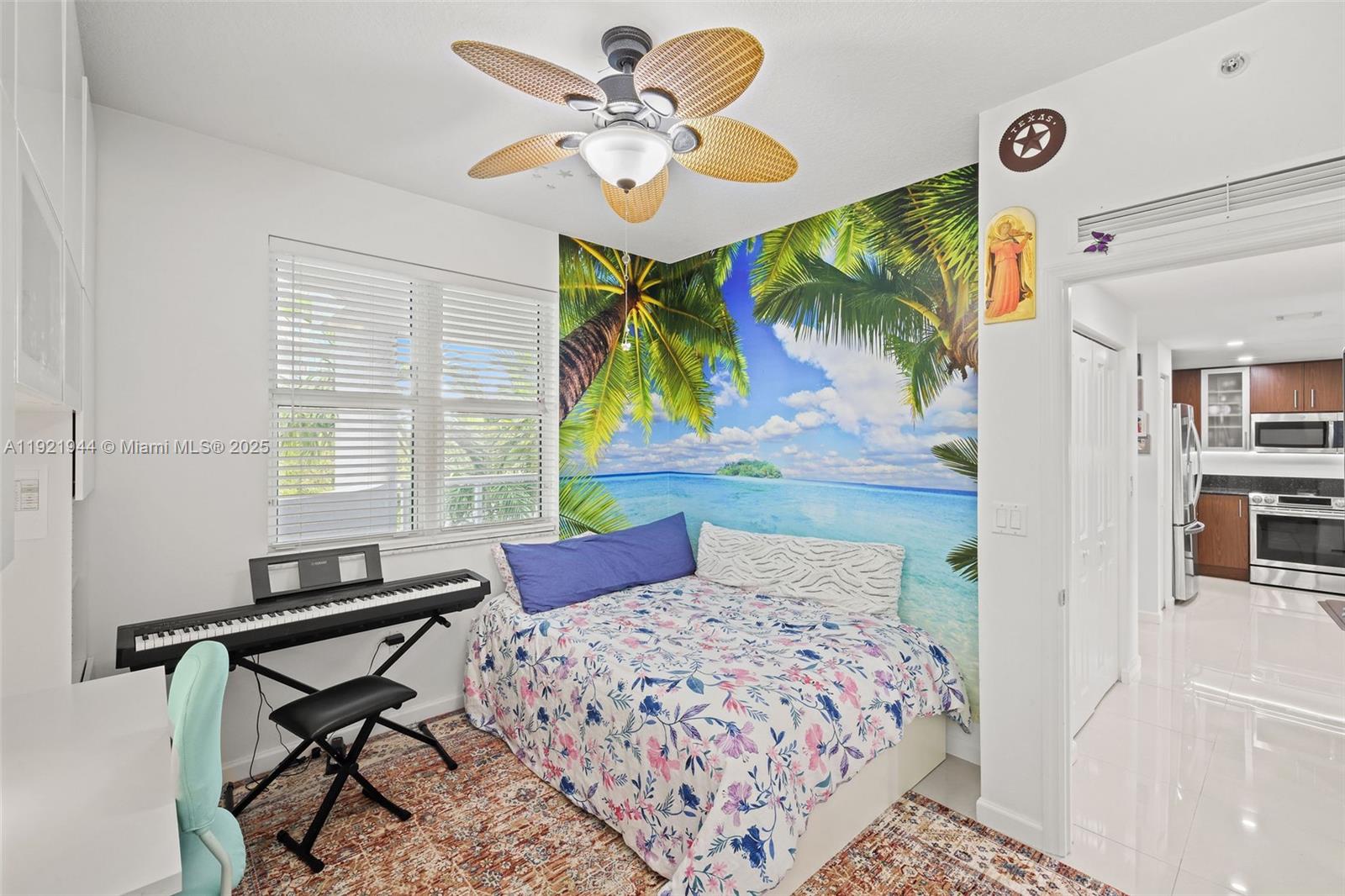 7914 Harbor Island Dr #303, North Bay Village FL 33141