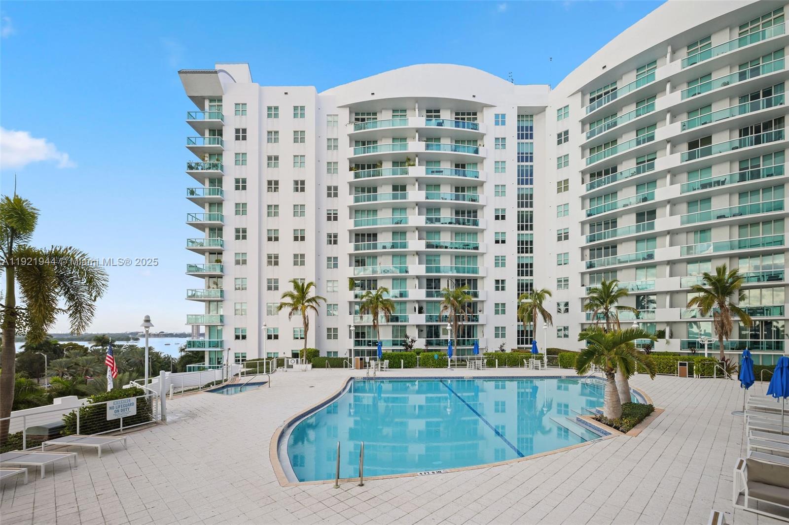7914 Harbor Island Dr #303, North Bay Village FL 33141