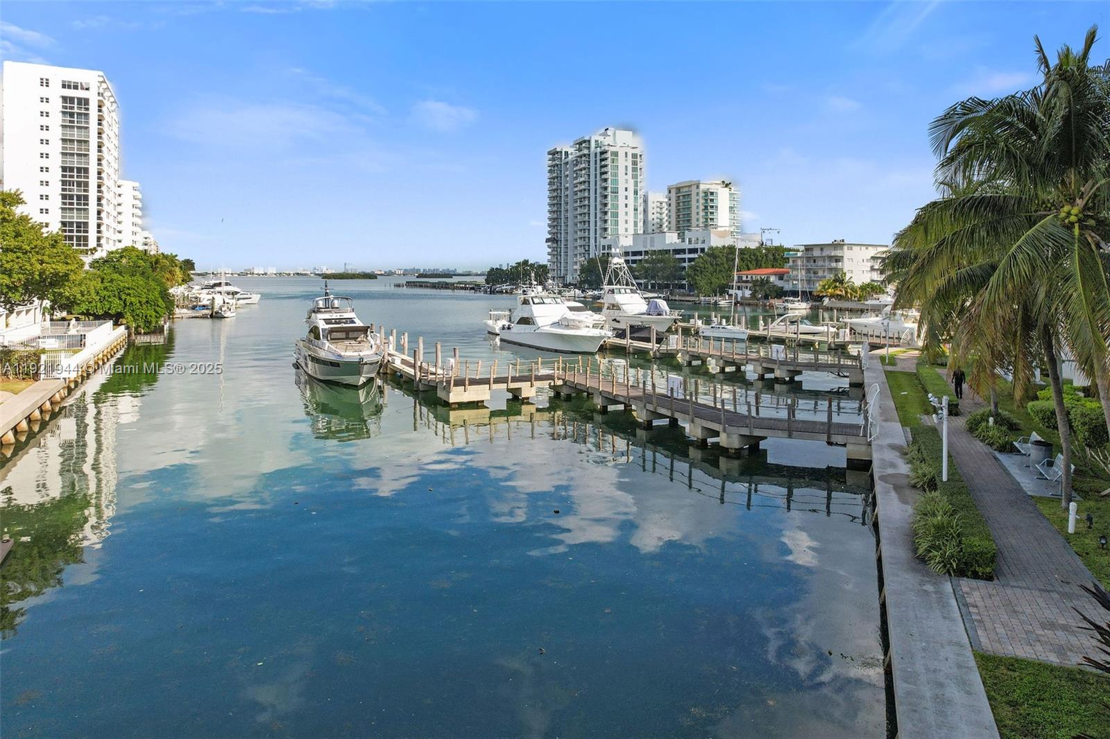 7914 Harbor Island Dr #303, North Bay Village FL 33141