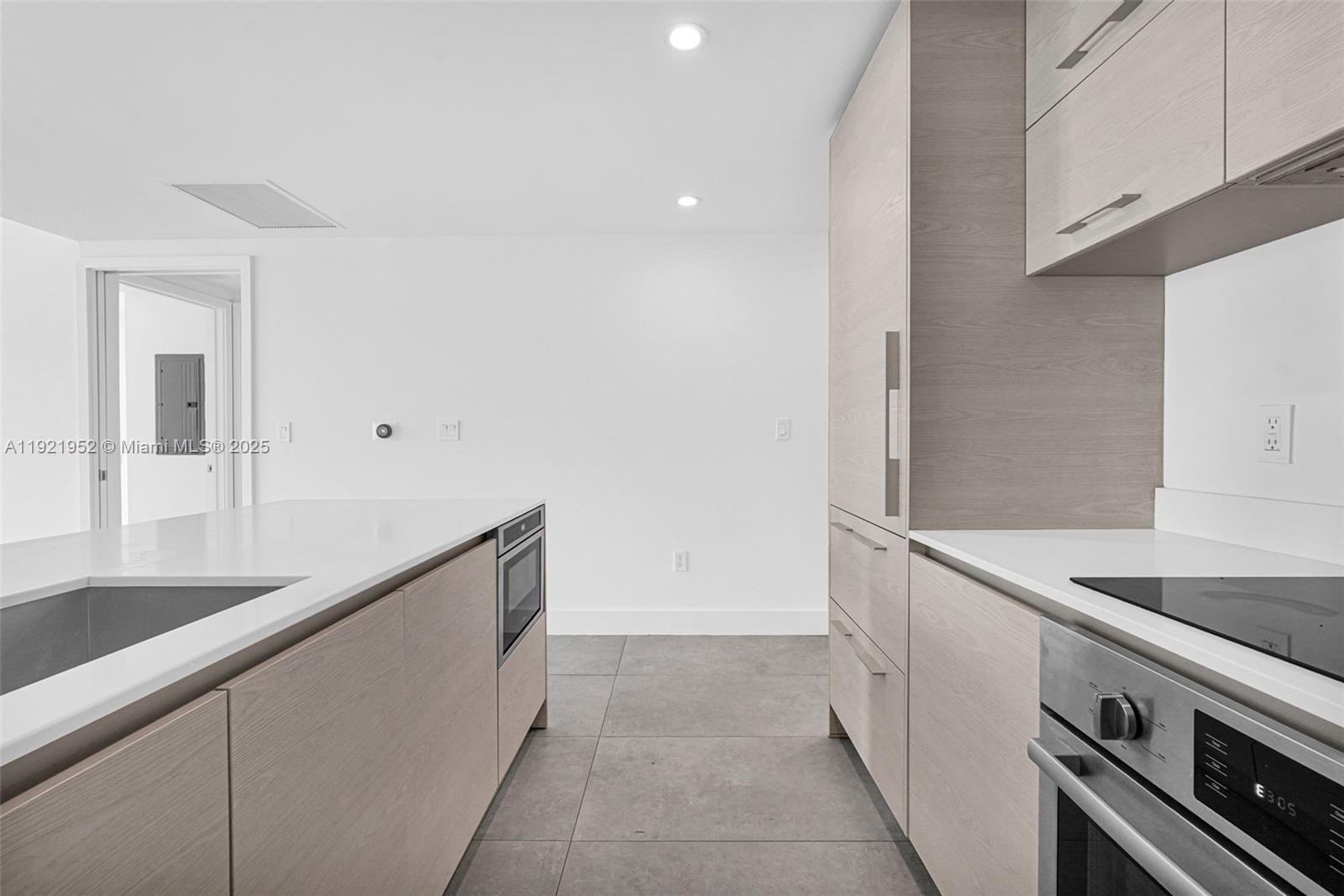 1300 S Miami Ave #2811, Miami FL 33130