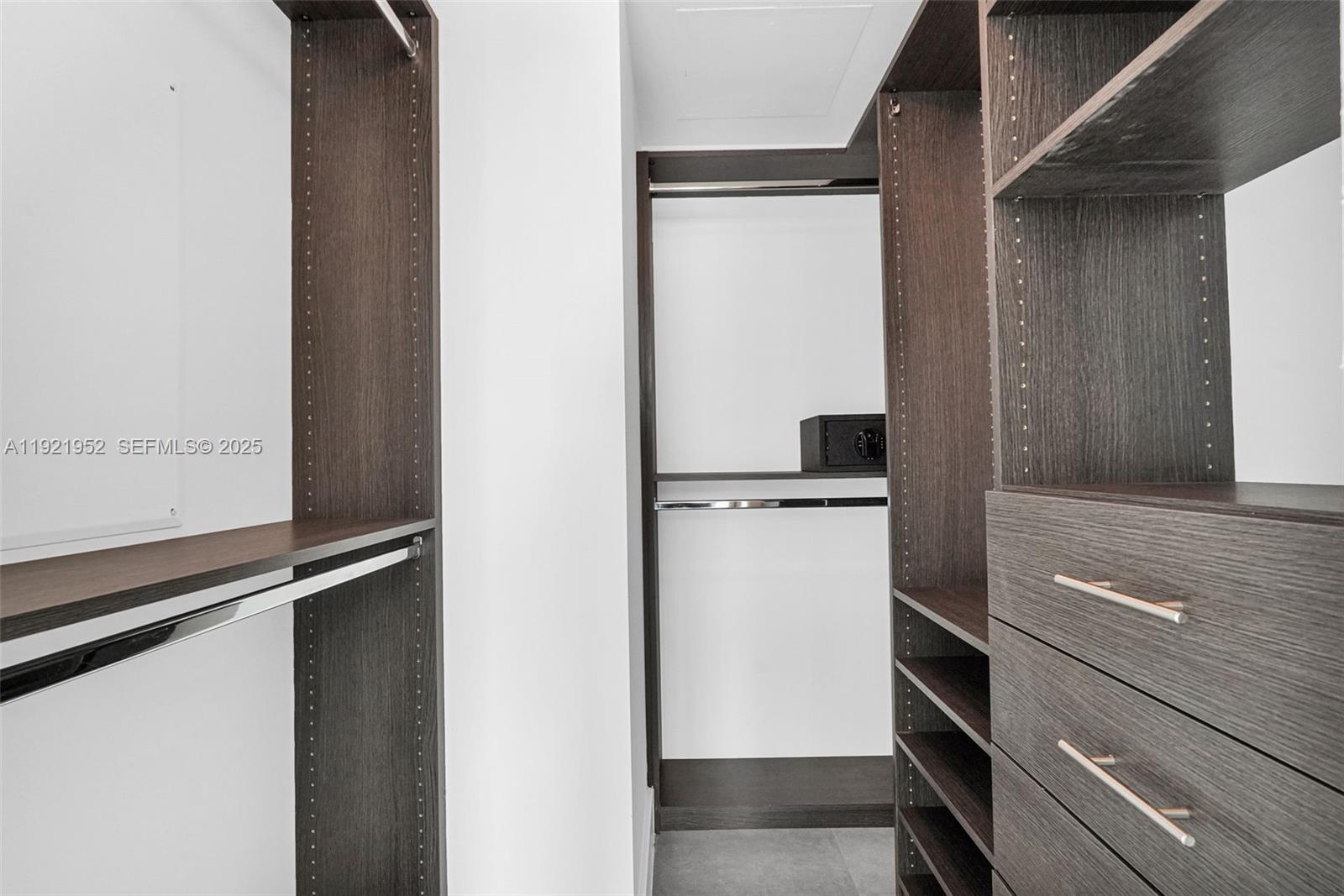 1300 S Miami Ave #2811, Miami FL 33130
