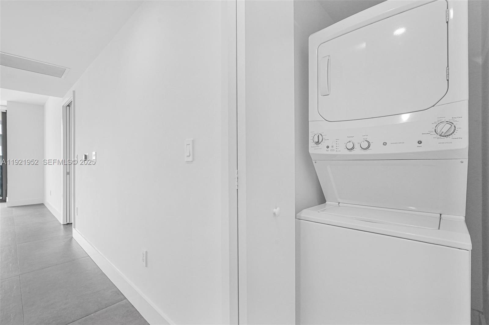1300 S Miami Ave #2811, Miami FL 33130
