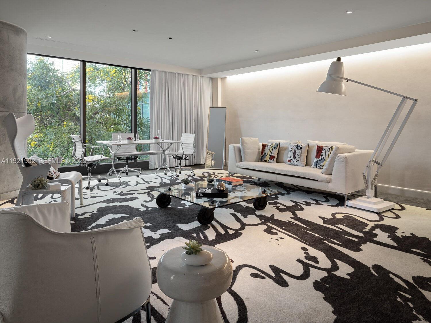 1300 S Miami Ave #2811, Miami FL 33130