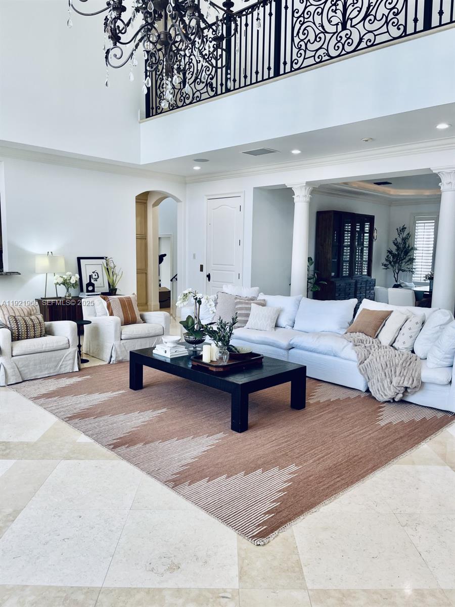 709 Isle Of Palms Dr, Fort Lauderdale FL 33301