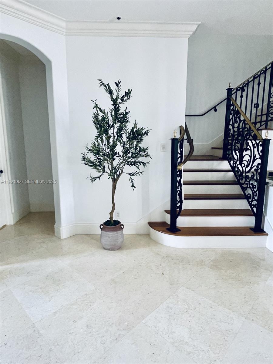 709 Isle Of Palms Dr, Fort Lauderdale FL 33301