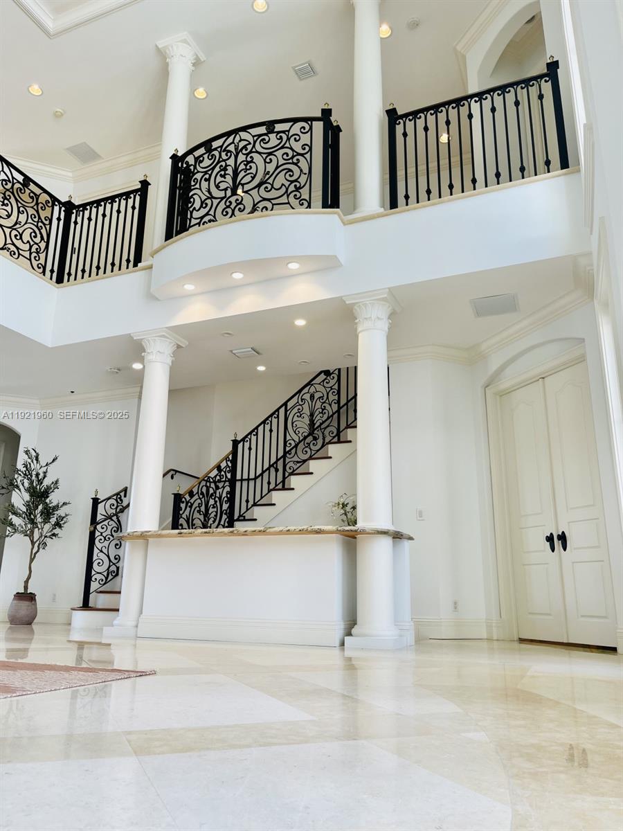 709 Isle Of Palms Dr, Fort Lauderdale FL 33301
