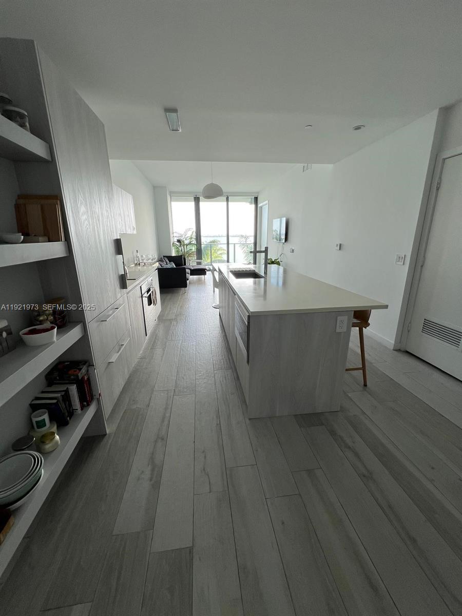 480 NE 31st St #804, Miami FL 33137
