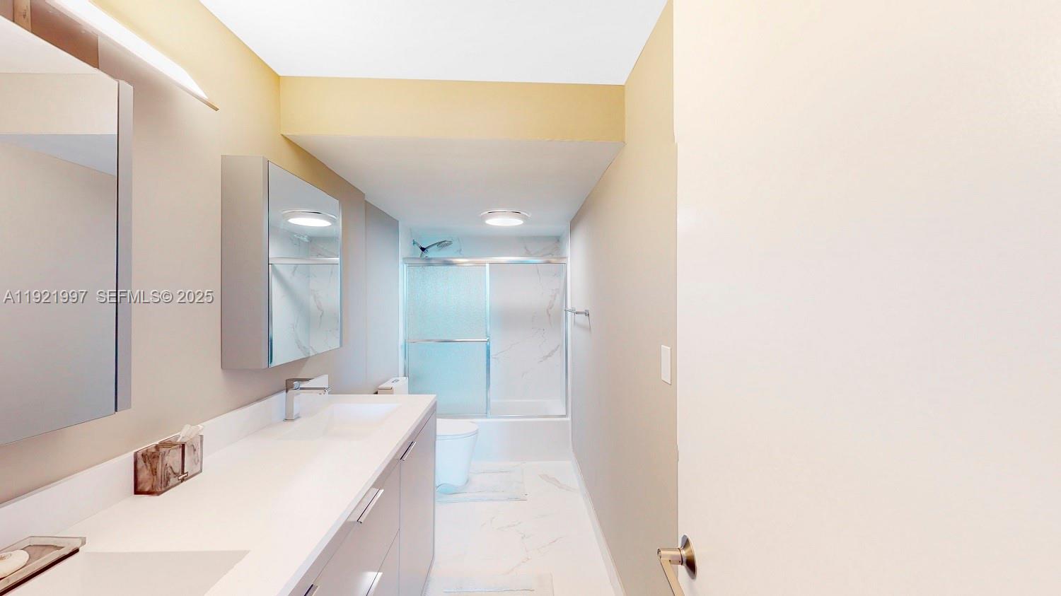 10275 Collins Ave #724, Bal Harbour FL 33154