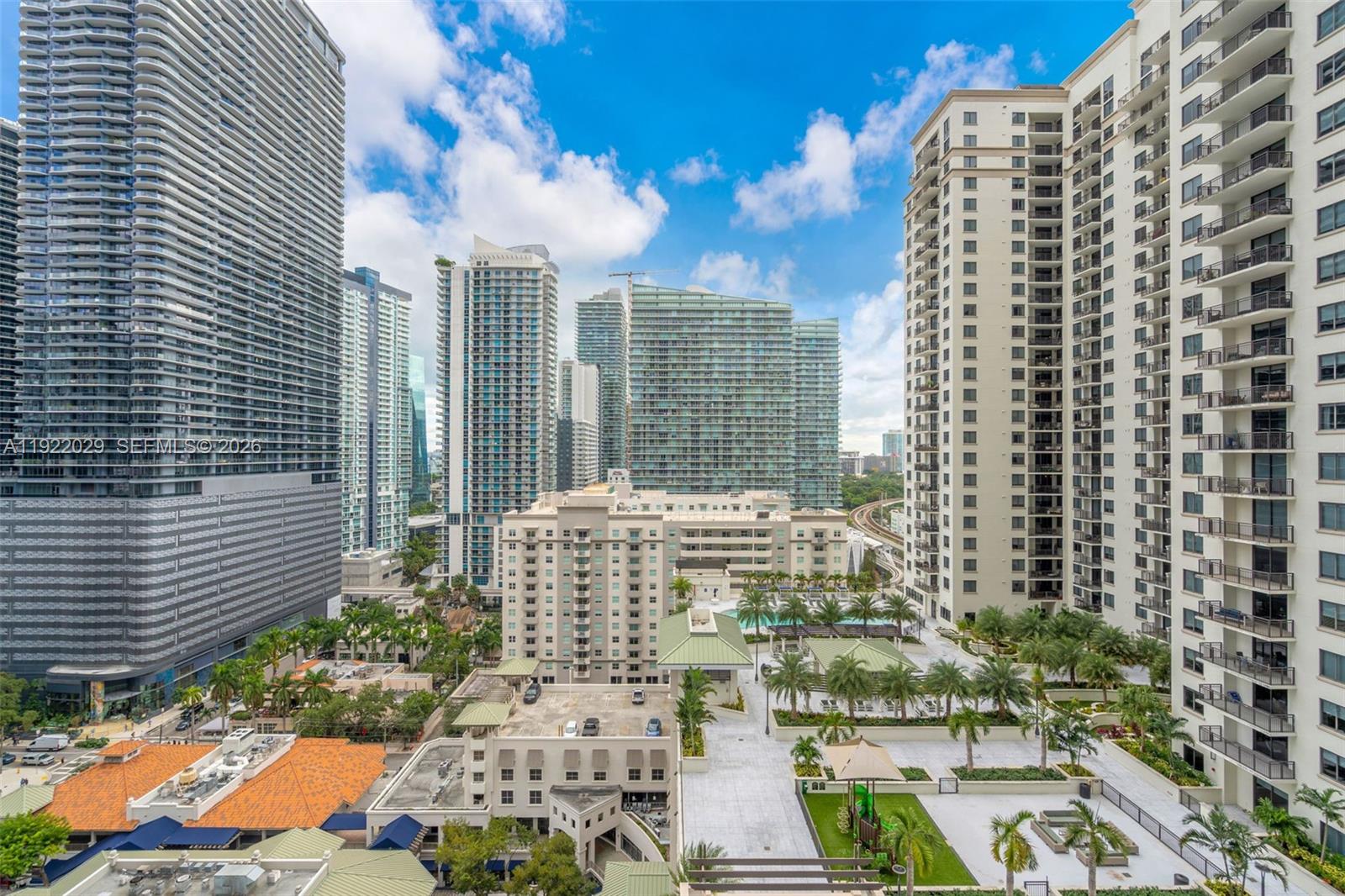 55 SW 9th St #1705, Miami FL 33130
