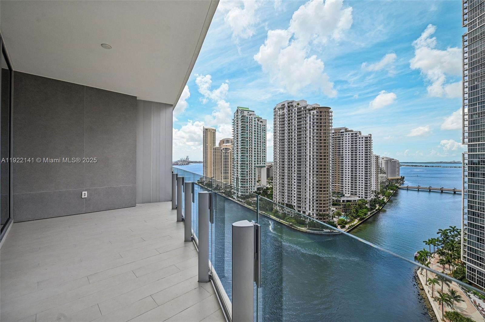 300 S Biscayne Boulevard Way #1907W, Miami FL 33131