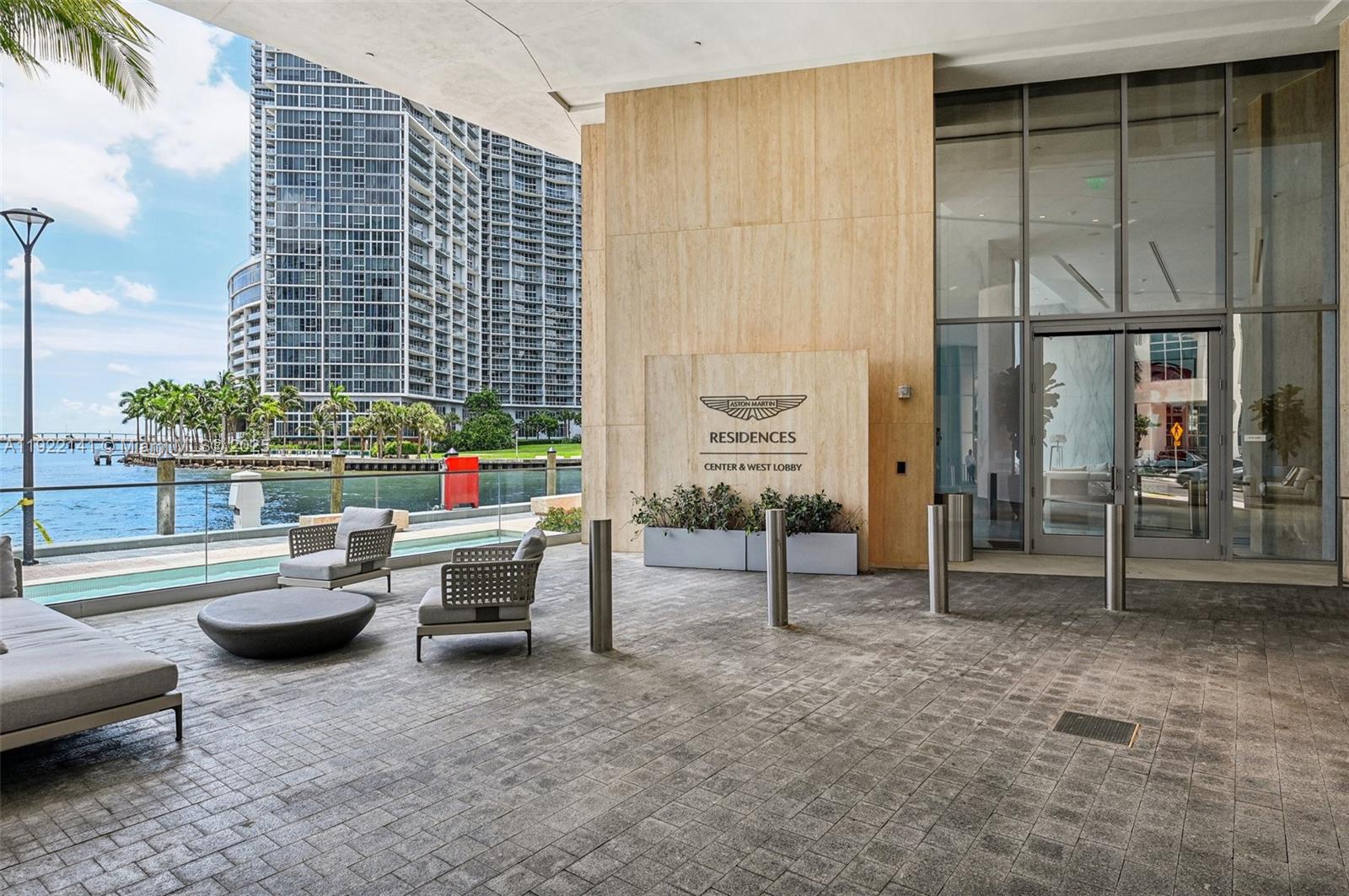 300 S Biscayne Boulevard Way #1907W, Miami FL 33131