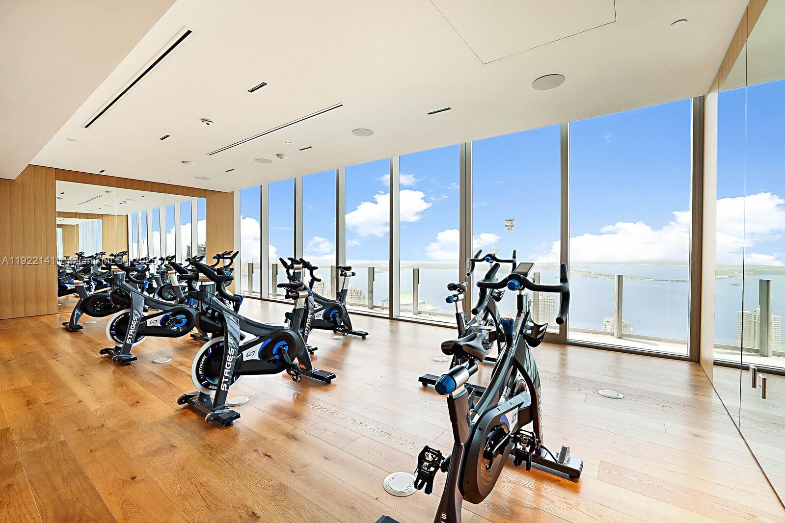300 S Biscayne Boulevard Way #1907W, Miami FL 33131