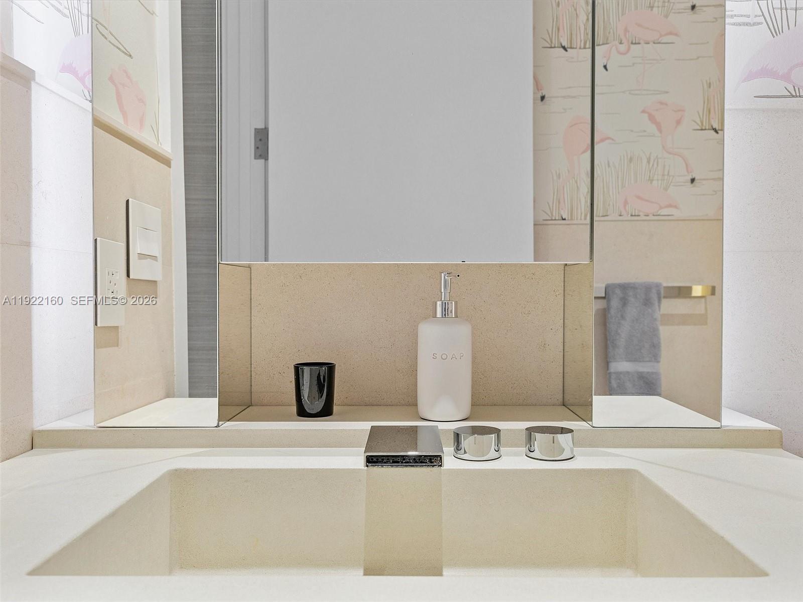 102 24th St #PH-1613, Miami Beach FL 33139